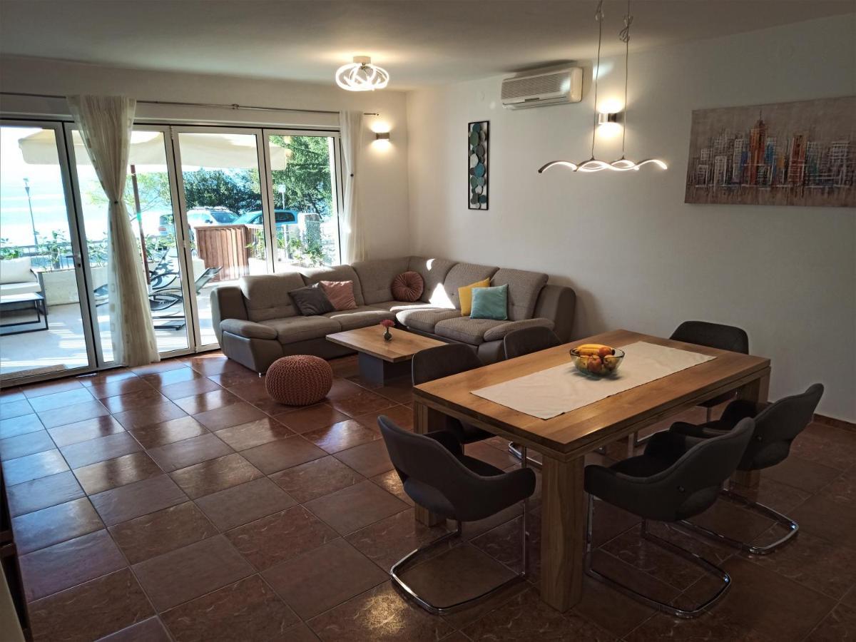 Apartment Emili